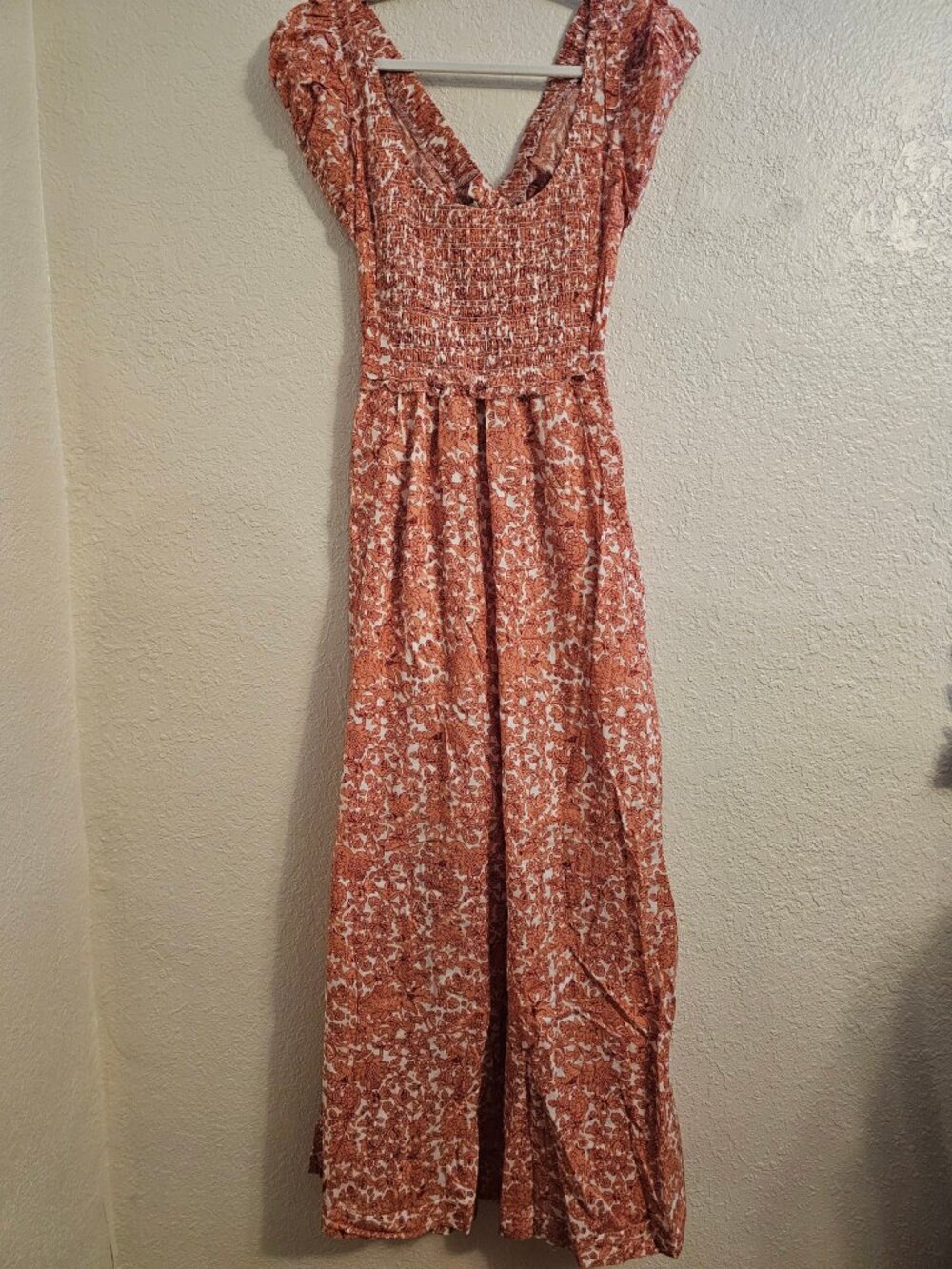 Elan Floral Maxi Dress Smocked Bodice Pockets Open Strappy Back Rust M NWT